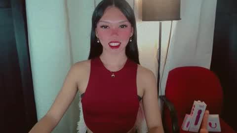 Snapshot of kitteylovesyou chatting on 10.28.25 KITTY online show from 10.28.25