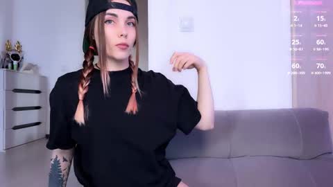 Snapshot of kittie_bear chatting on 09.20.25 Veronica online show from 09.20.25