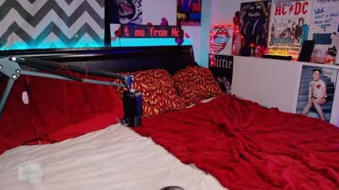 Kittie Purry online show from 04.03.26