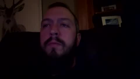 Snapshot of kittmatt31 chatting on 05.01.26 kittmatt31 online show from 05.01.26