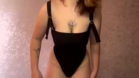 kitty_4you online show from 02.28.25