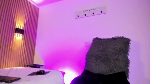 kitty__bunny online show from 06.03.26