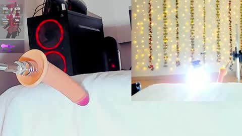 Snapshot of kitty__rosse__ chatting on 11.07.25 Kitty online show from 11.07.25