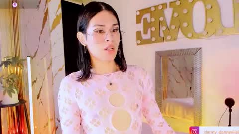 dann  online show from 10.03.25