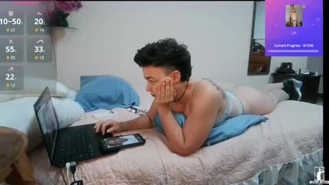 Snapshot of kitty_fitty29 chatting on 05.27.26 kitty_fitty29 online show from 05.27.26