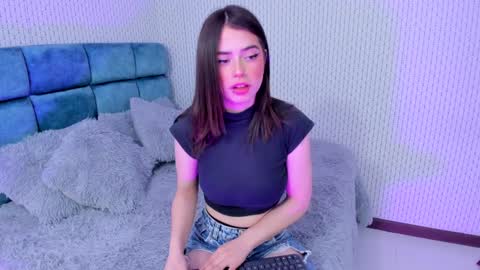 Kitty online show from 12.19.24