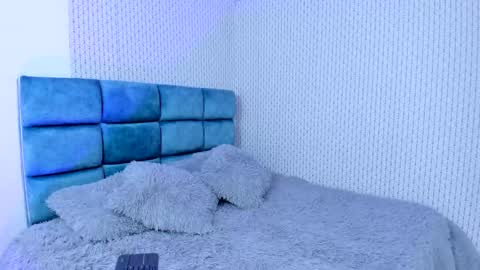 Kitty online show from 01.14.25