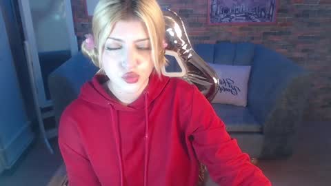 kitty_fox_b online show from 12.19.24