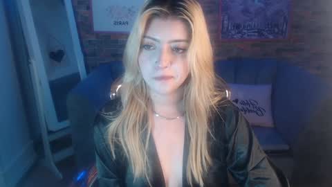 kitty_fox_b online show from 01.08.25