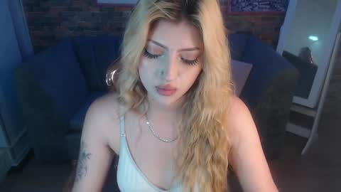 kitty_fox_b online show from 01.20.25