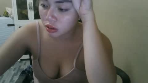 Snapshot of kitty_fussy chatting on 10.04.25 kitty_fussy online show from 10.04.25