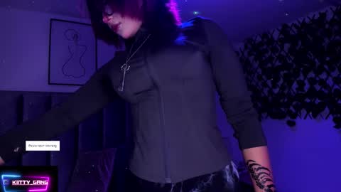 Camila online show from 12.20.25