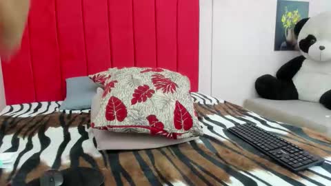 Snapshot of kitty_hot_sex_ chatting on 02.27.26 kitty_hot_sex_ online show from 02.27.26