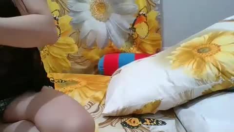 Snapshot of kitty_kate90 chatting on 01.24.25 kitty_kate90 online show from 01.24.25