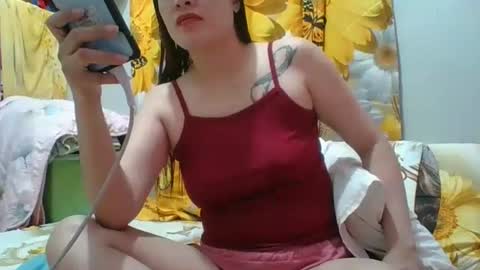 Snapshot of kitty_kate90 chatting on 03.05.25 kitty_kate90 online show from 03.05.25