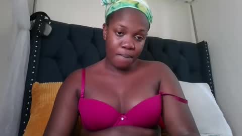 kitty_kerry online show from 10.31.25