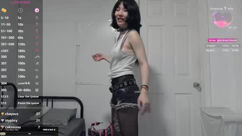 Kitty online show from 09.20.25
