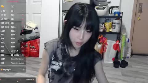 Kitty online show from 09.22.25