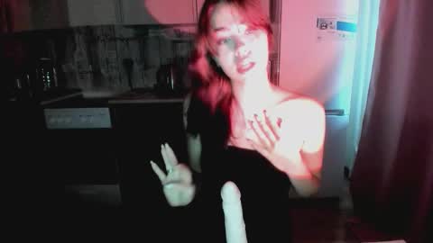 kitty mila online show from 10.01.25