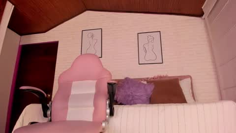 Kitty online show from 02.05.25