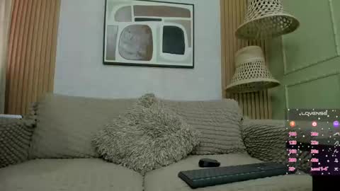 Snapshot of kitty_wild_19 chatting on 02.02.26 kitty online show from 02.02.26