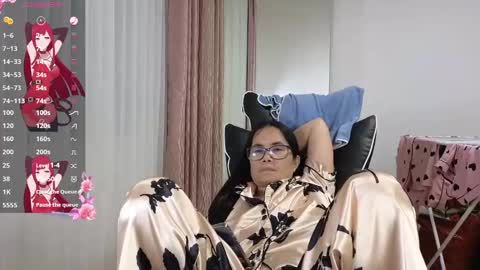 Snapshot of kittybabe0528 chatting on 10.26.25 kittybabe0528 online show from 10.26.25