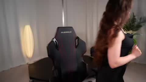 Snapshot of kittycaitlin chatting on 07.13.26 Katya online show from 07.13.26