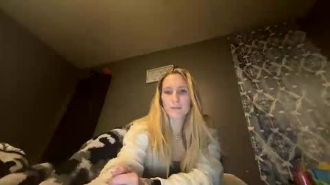 Snapshot of kittyk95 chatting on 10.16.25 kittyk95 online show from 10.16.25