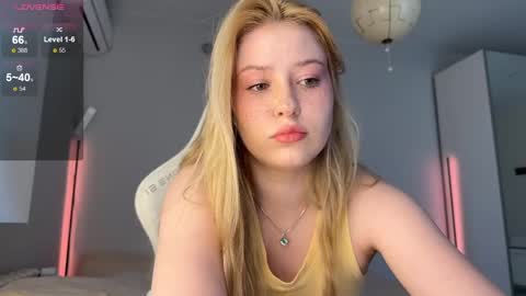Snapshot of kittyloffe chatting on 06.02.26 Monika online show from 06.02.26