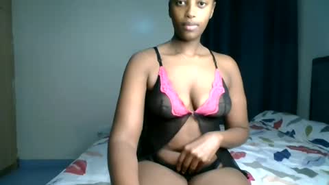 Snapshot of kittypettite chatting on 06.21.26 Kittypettite online show from 06.21.26