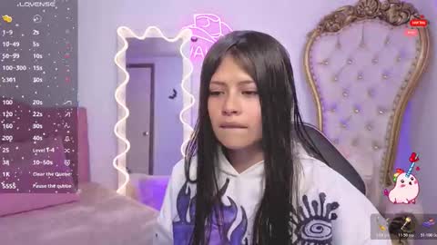 Kitty  online show from 11.11.25