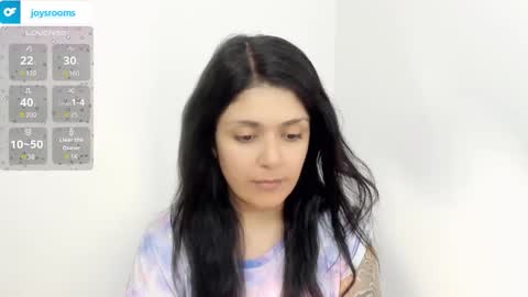 Kitty Trixy online show from 12.16.25