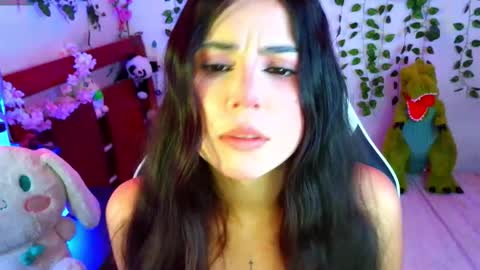 Snapshot of kittyuwu_ chatting on 09.29.25 Kittyuwu online show from 09.29.25