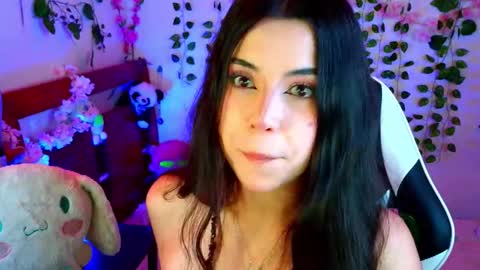 Snapshot of kittyuwu_ chatting on 10.09.25 Kittyuwu online show from 10.09.25