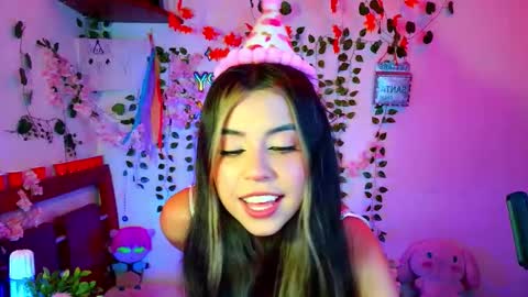 Snapshot of kittyuwu_ chatting on 02.04.26 Kittyuwu online show from 02.04.26