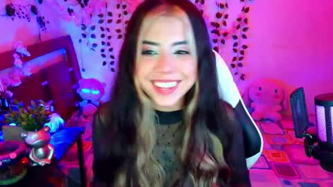 Snapshot of kittyuwu_ chatting on 02.20.26 Kittyuwu online show from 02.20.26