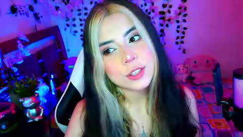 Snapshot of kittyuwu_ chatting on 02.22.26 Kittyuwu online show from 02.22.26