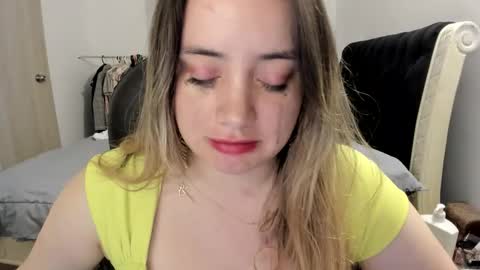 Snapshot of kittywantslove23 chatting on 11.06.25 kittywantslove23 online show from 11.06.25