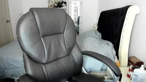 Snapshot of kittywantslove23 chatting on 11.08.25 kittywantslove23 online show from 11.08.25