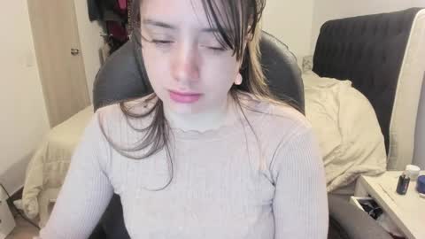 kittywantslove23 online show from 04.22.26