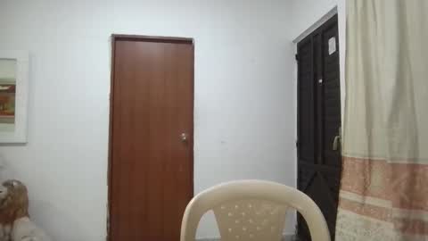 Snapshot of kitybigboobsx chatting on 02.01.25 kity boobsx online show from 02.01.25