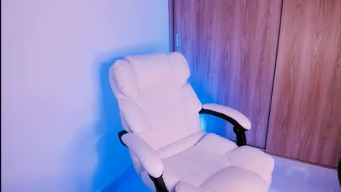 Little piece of fruit online show from 03.08.26