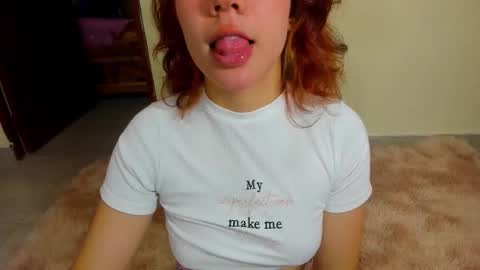 Snapshot of kiwi_mmm chatting on 10.25.25 kiwi_mmm online show from 10.25.25