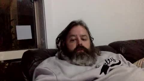 Kiwiabroad online show from 10.25.25