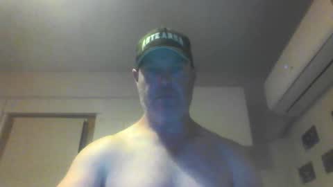 Snapshot of kiwiguy19773 chatting on 12.24.24 kiwiguy19773 online show from 12.24.24