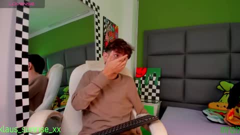 Snapshot of klaus_sunrise_xx chatting on 12.07.24 KLAUS online show from 12.07.24