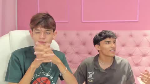 Snapshot of klaus_sunrise_xx chatting on 12.23.24 KLAUS online show from 12.23.24