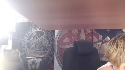 Michelle online show from 02.08.25