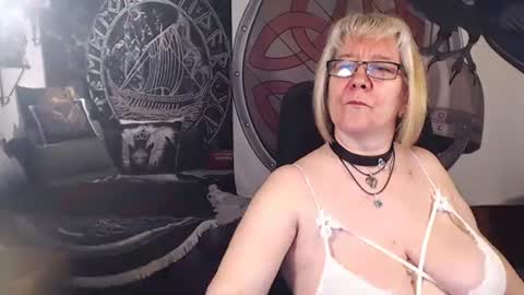 Michelle online show from 02.26.25