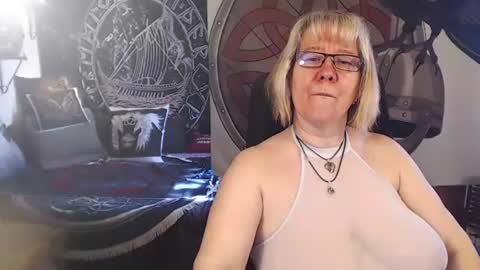 Michelle online show from 03.05.25
